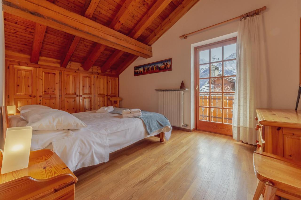 Apartamento Casa Margot Courmayeur Exterior foto
